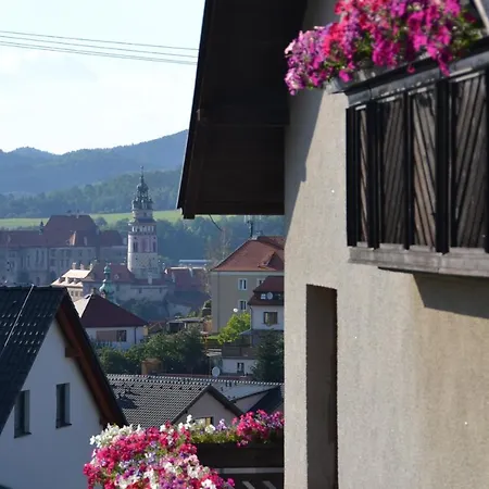 R-penzion בית הארחה 3*